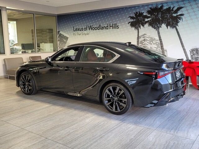 2024 Lexus IS IS 300 F SPORT Design