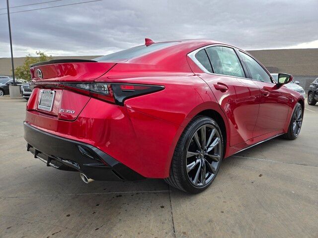 2024 Lexus IS IS 350 F SPORT Design