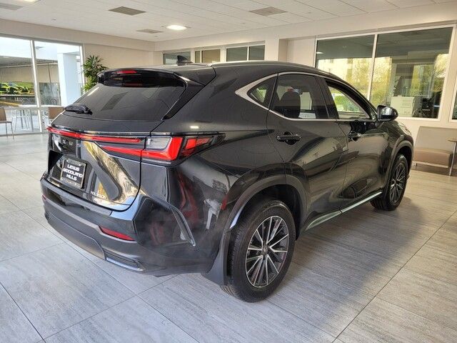 2024 Lexus NX 350h Premium