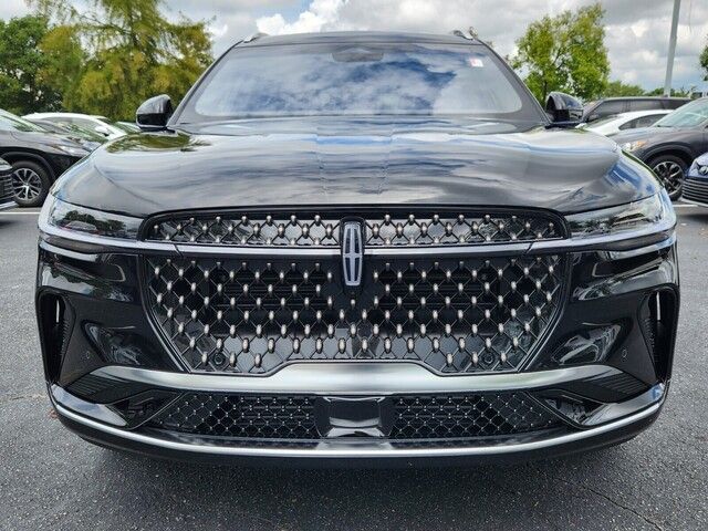 2024 Lincoln Nautilus Black Label