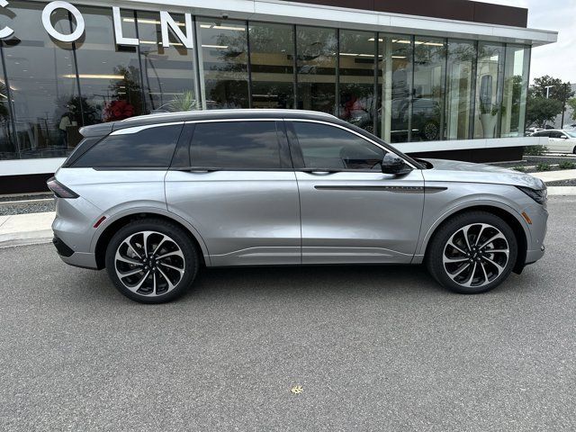 2024 Lincoln Nautilus Black Label