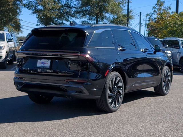 2024 Lincoln Nautilus Black Label