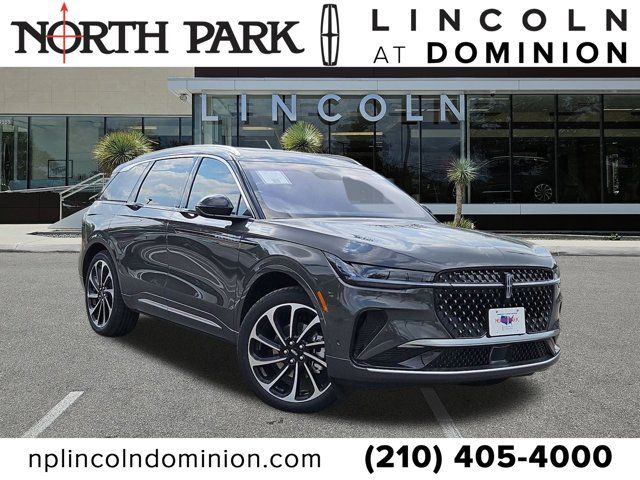 2024 Lincoln Nautilus Black Label