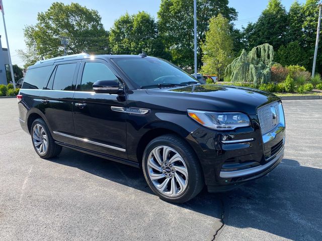 2024 Lincoln Navigator Premiere