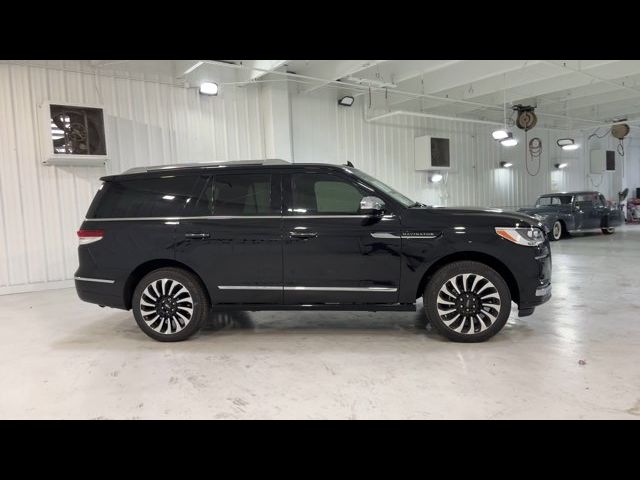 2024 Lincoln Navigator Black Label