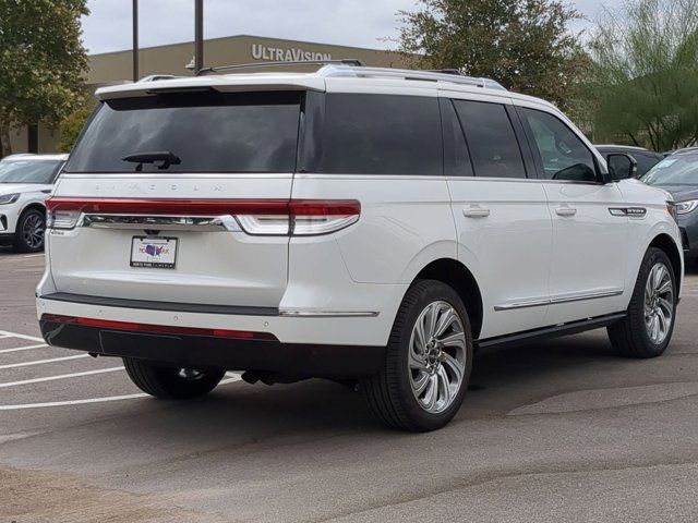 2024 Lincoln Navigator Premiere