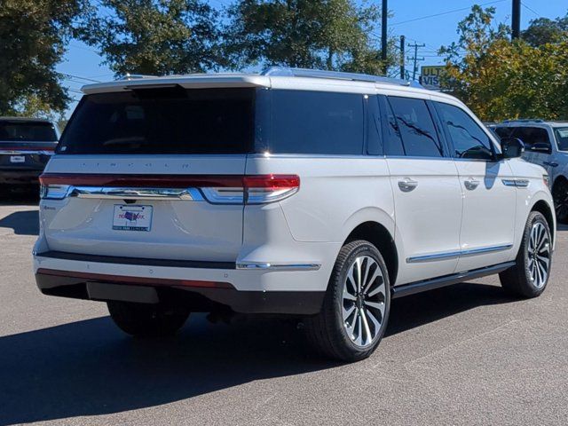 2024 Lincoln Navigator L Reserve