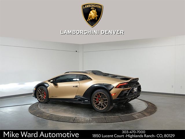 2024 Lamborghini Huracan Sterrato Base