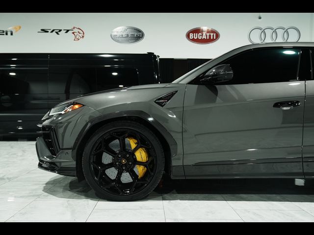 2024 Lamborghini Urus Performante