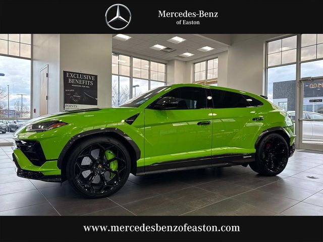 2024 Lamborghini Urus Performante