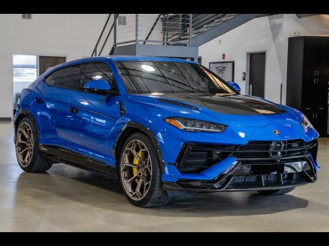 2024 Lamborghini Urus Performante