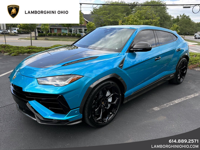 2024 Lamborghini Urus Performante