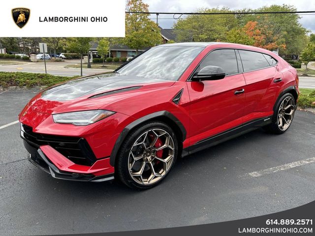 2024 Lamborghini Urus Performante