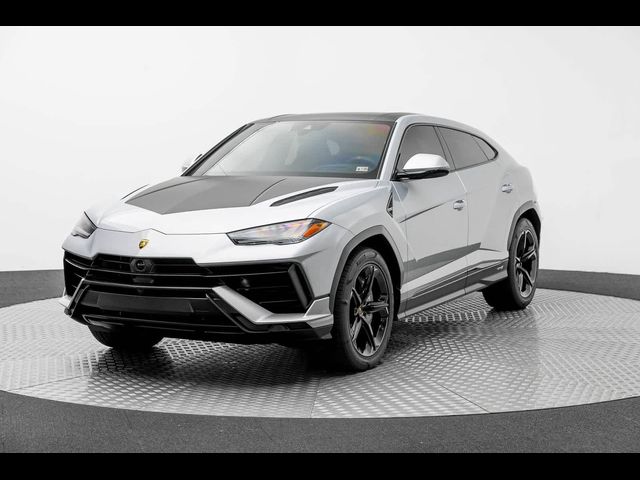 2024 Lamborghini Urus S