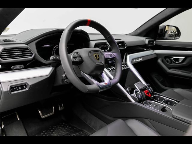 2024 Lamborghini Urus S