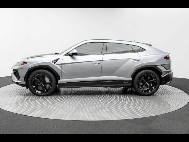 2024 Lamborghini Urus S