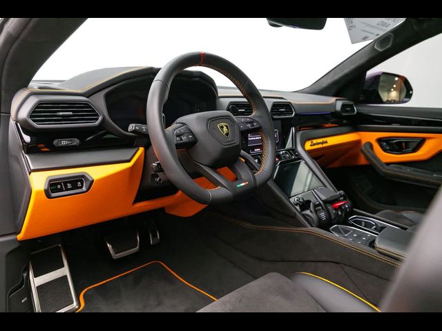 2024 Lamborghini Urus S