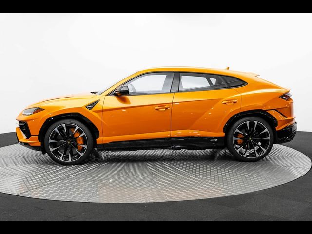 2024 Lamborghini Urus S