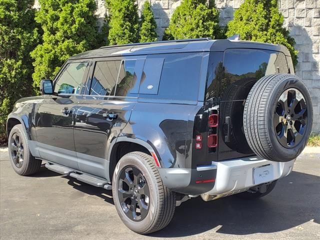 2024 Land Rover Defender S