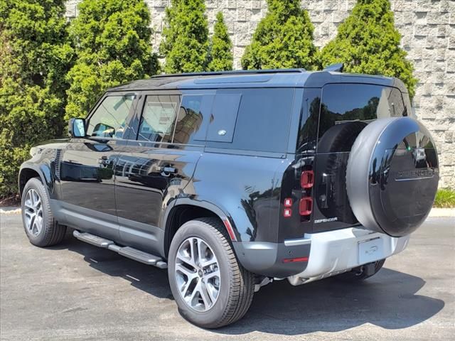 2024 Land Rover Defender S