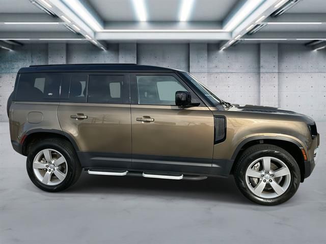 2024 Land Rover Defender S
