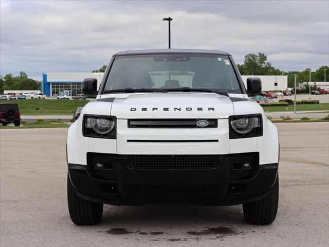 2024 Land Rover Defender X-Dynamic SE