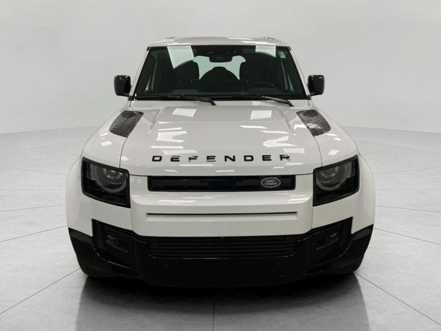 2024 Land Rover Defender X-Dynamic SE