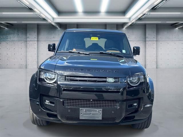 2024 Land Rover Defender X-Dynamic SE