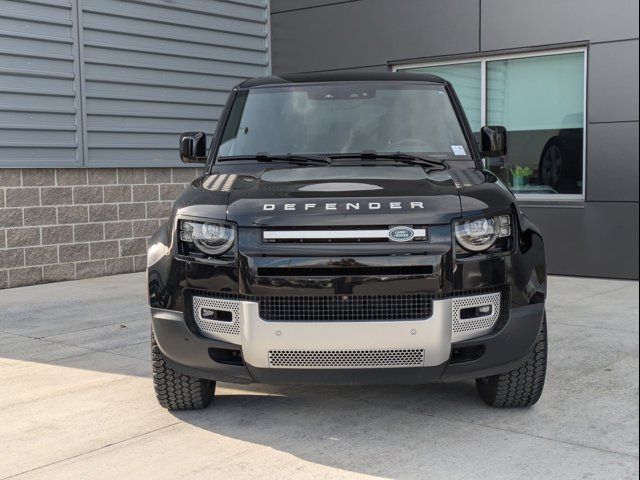 2024 Land Rover Defender SE