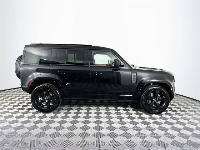 2024 Land Rover Defender X-Dynamic SE