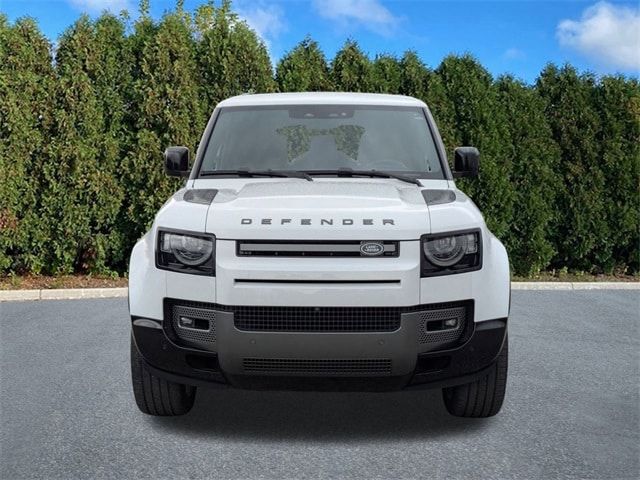 2024 Land Rover Defender Outbound