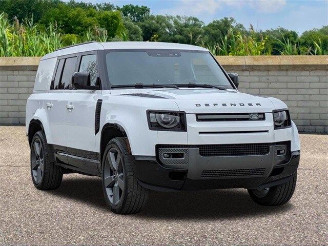 2024 Land Rover Defender Outbound