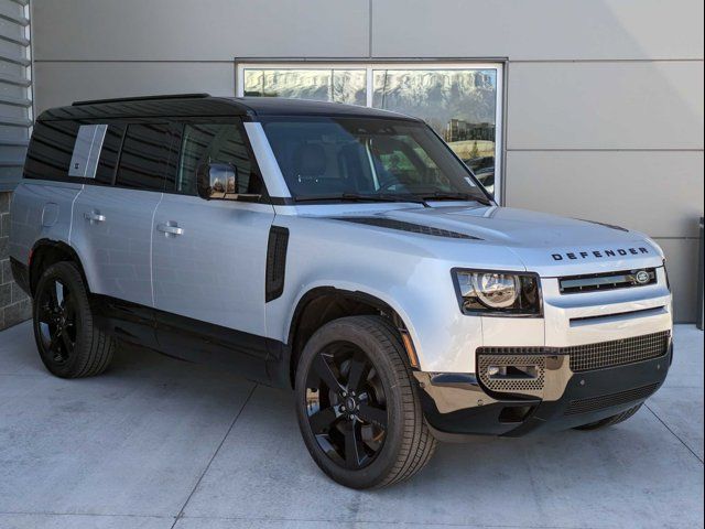 2024 Land Rover Defender X-Dynamic SE