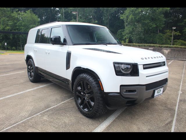 2024 Land Rover Defender Outbound