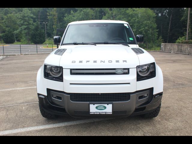 2024 Land Rover Defender Outbound