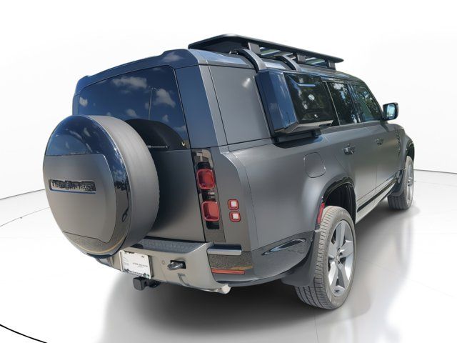 2024 Land Rover Defender Outbound