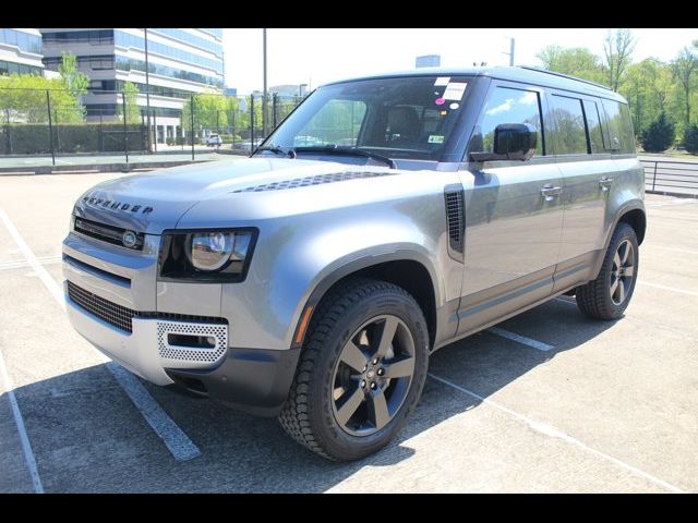 2024 Land Rover Defender S