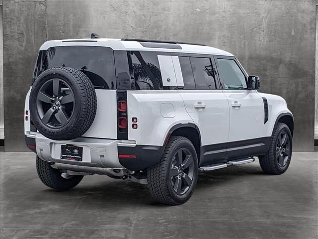 2024 Land Rover Defender S