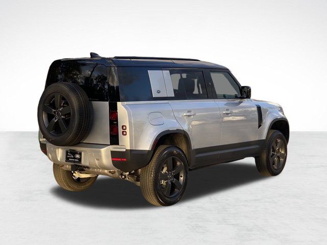 2024 Land Rover Defender S