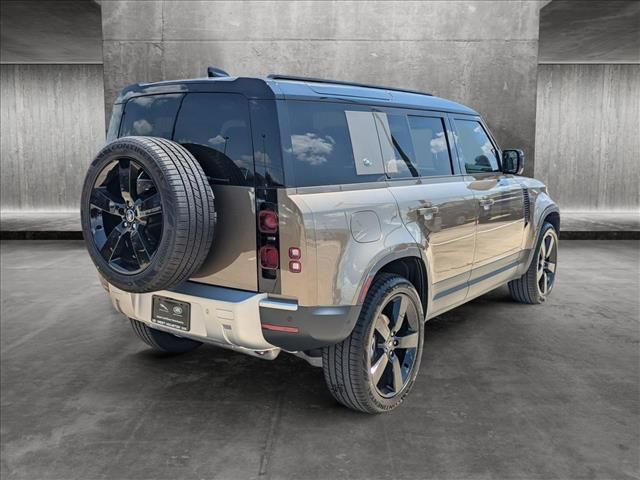 2024 Land Rover Defender S