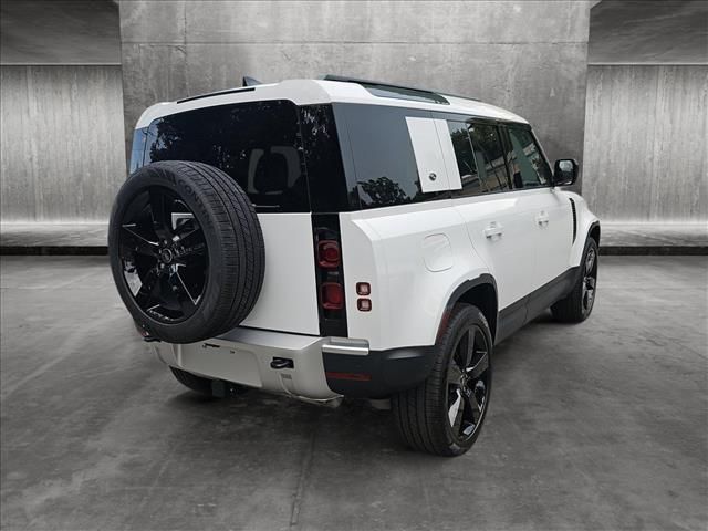 2024 Land Rover Defender S