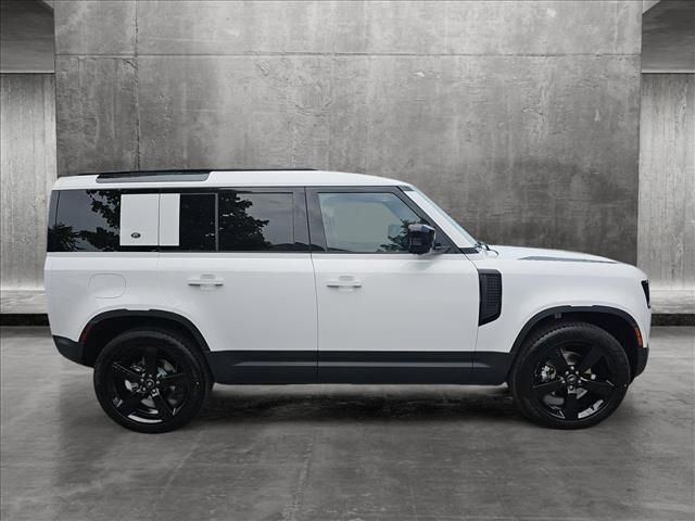 2024 Land Rover Defender S