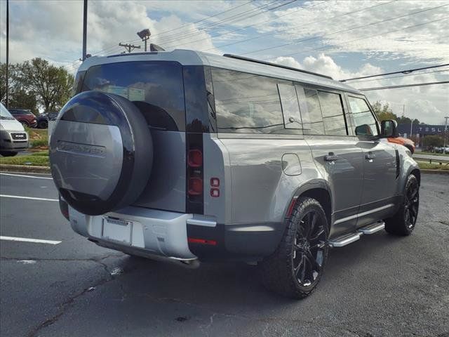 2024 Land Rover Defender S