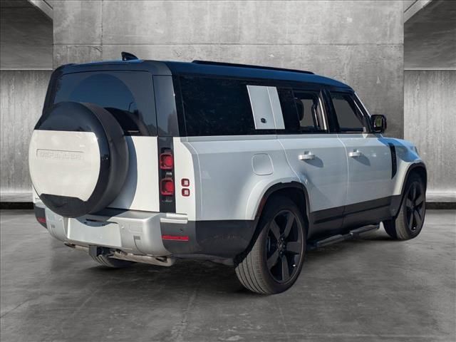 2024 Land Rover Defender S