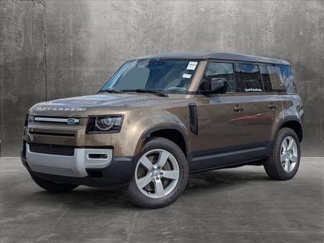 2024 Land Rover Defender SE