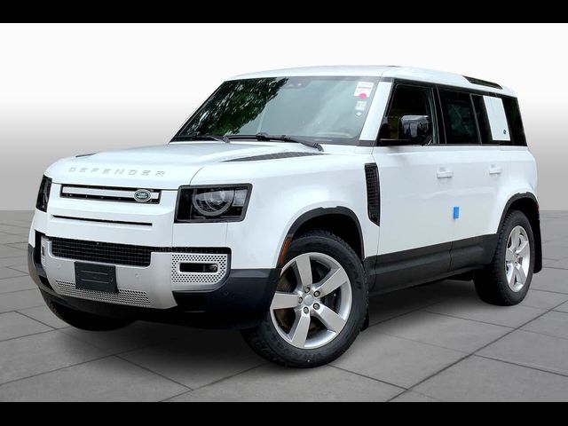 2024 Land Rover Defender SE