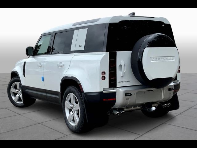 2024 Land Rover Defender SE