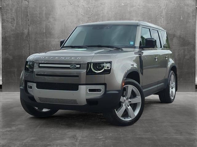 2024 Land Rover Defender SE