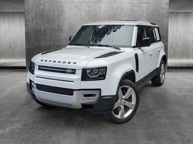 2024 Land Rover Defender SE