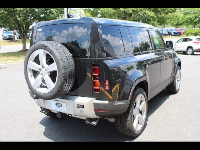 2024 Land Rover Defender SE